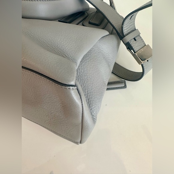 Givenchy Medium Pandora Flap Handbag Gray - Picture 16 of 16